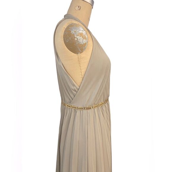 Halston Heritage Halter Pleated Wide Leg Jumpsuit Atmosphere Beige. - Picture 12 of 13